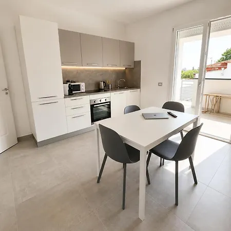 Pierre Palace * Isola Sacra